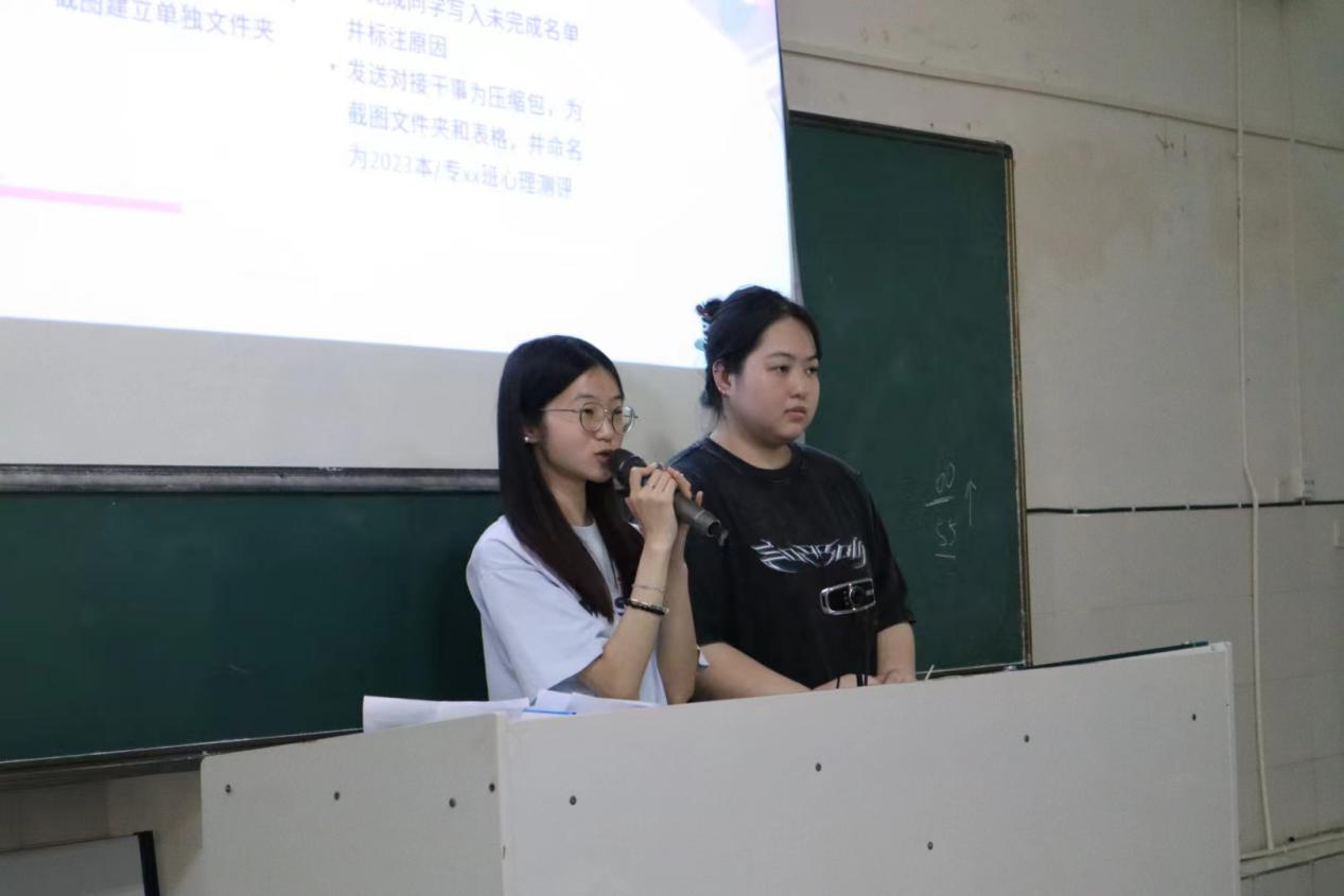 4bd0d54eceecc43b2759116d153c9ee