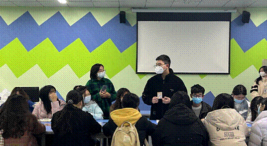 2022-11-30 14:09:40.373000