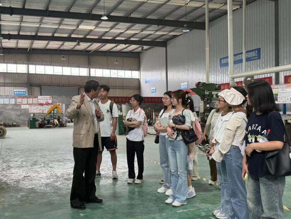 5a3cad005686a7f49f71e6d6d628ff3